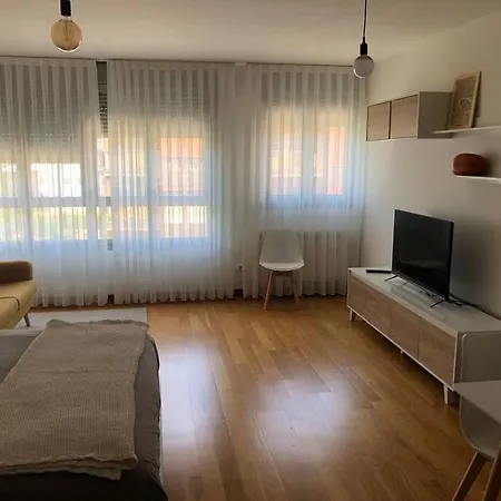 Apartment Loft El Cine Infiesto